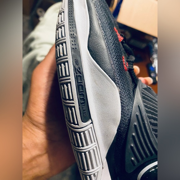 The Nike Kyrie 6 - Picture 9 of 11